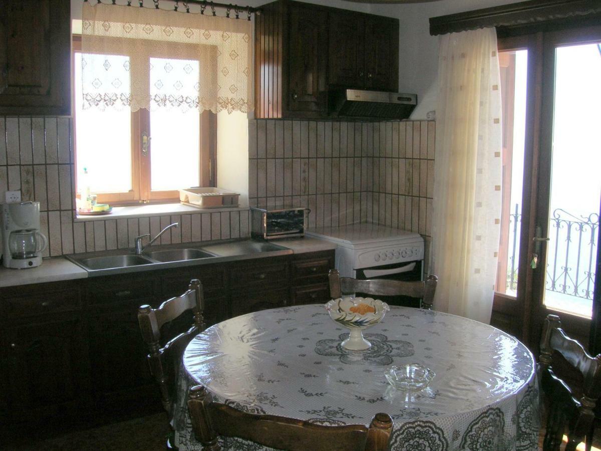 شقة House Chrissa ميثيمْنا المظهر الخارجي الصورة